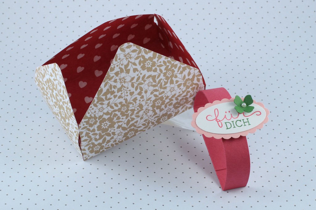 Box_mit_Banderole_envelope_punch_board_Liebesblüten_stampin_up_kreative-naschkatze - 3